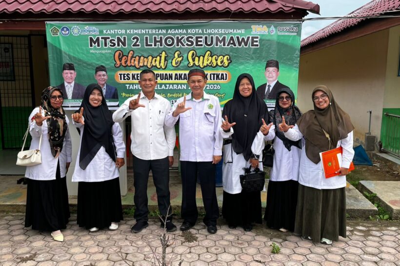 KASI Pendis KEMENAG KOTA Lhokseumawe Pantau Langsung Ujian TKA MTsN 2 Kota Lhokseumawe di SMA 6 kota lhokseumawe